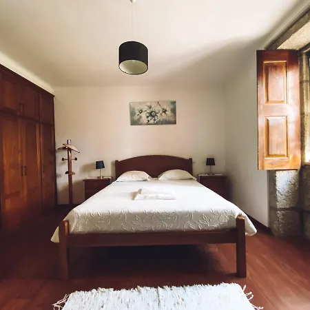 Casa Da Tanquinha * Beiral do Lima