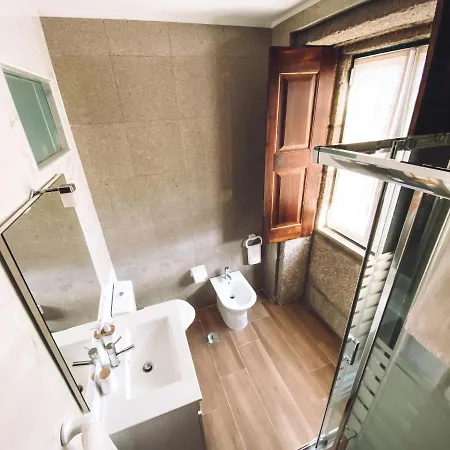 Casa Da Tanquinha * Beiral do Lima