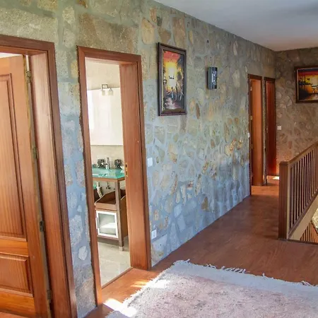 Casa Da Tanquinha * Beiral do Lima