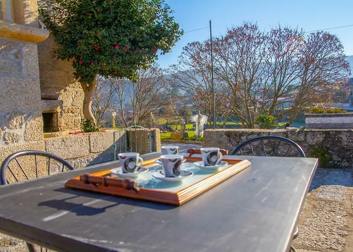 Casa Da Tanquinha * Beiral do Lima